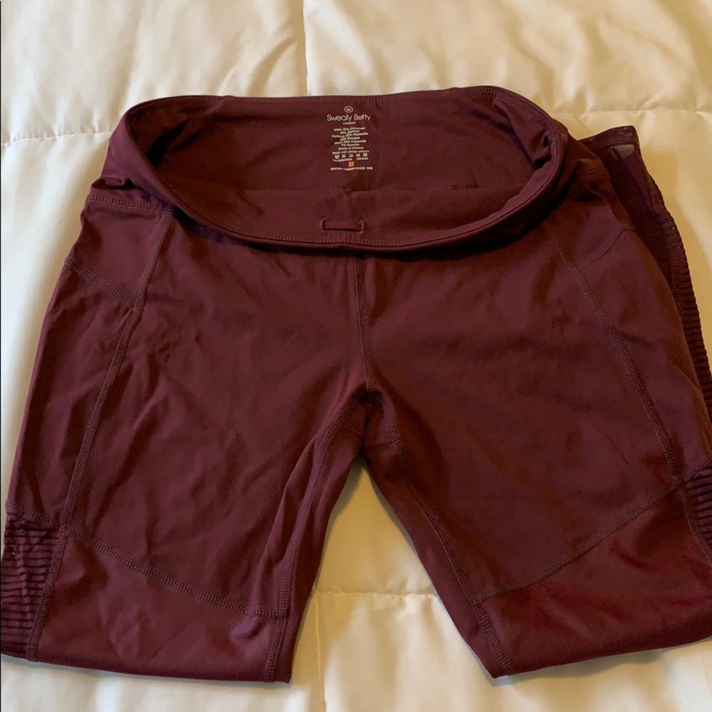 Sweaty Betty Maroon Cropped Leggings